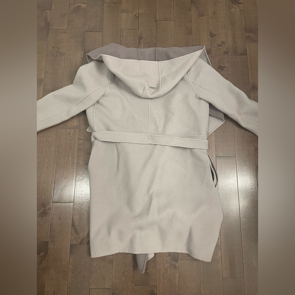 Soia & Kyo grey wrap coat for sale! - Picture 3 of 4